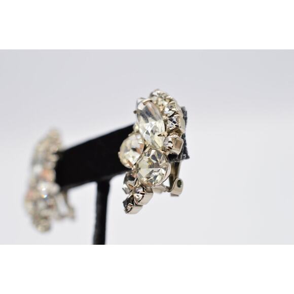 Vintage Clip On Earrings Sparkling Rhinestone Crystal Shiny Statement 1980s BinQ - Picture 7 of 11